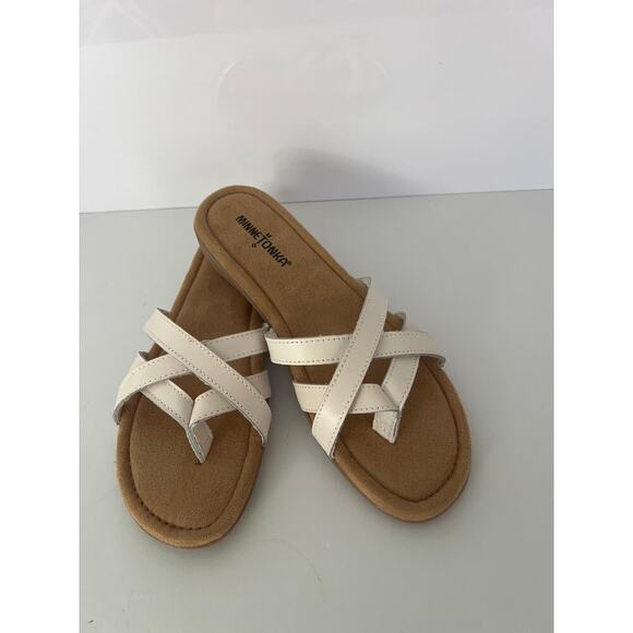 Minnetonka Women’s White Leather Sunny Thong size 9 - Picture 1 of 7